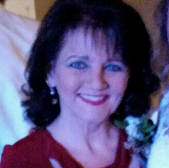 Meet your Posher, Sharron - Picture 1 of 1